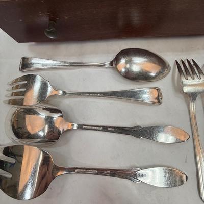 Sale Photo Thumbnail #155: In good condition, in need of tarnish remover.