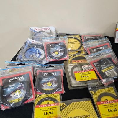 Selection of Quantaray, Sunpak & More Photo Filters and Adapters (G1-JS)