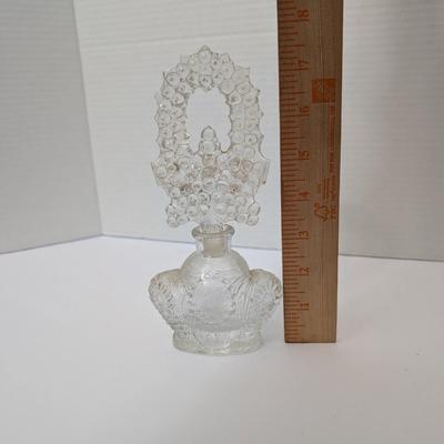 Vintage Clear Pressed Glass Perfume Bottle with Bubble Arch Stopper and Oval Medallion Body