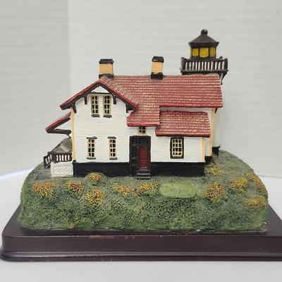 1998 Oneida Studios Lighthouse Point San Luis Obispo CA Lighthouse Figurine