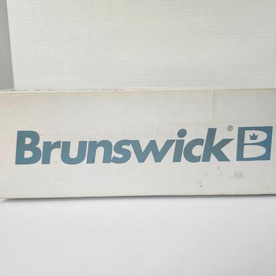Brunswick Rebel II Men’s Bowling Shoes Size 9 White Gray Trim Original Box