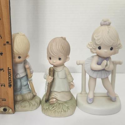 Precious Moments Enesco Figurine Trio He Watches Over Us All He Leadeth Me Lord Keep Me On My Toes