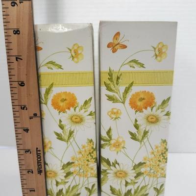 Avon Buttercup Candlestick Moonwind Cologne Vintage Floral Milk Glass Style Bottle With Box