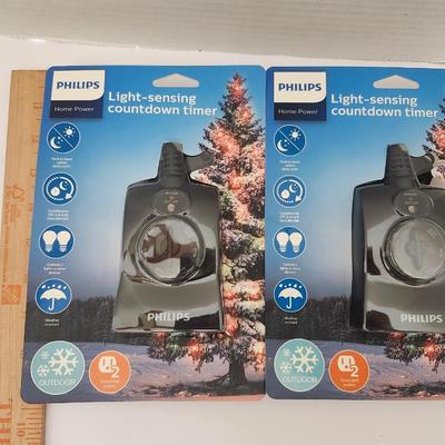 Philips Light Sensing Countdown Timer Outdoor 2 Grounded Outlets Weather Resistant Lot of 2