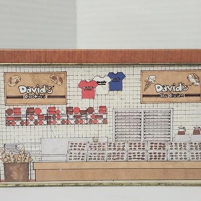 David’s Cookies Limited Anniversary Edition Tin Avon Tin England Elizabeth Greene Graphic Design Vintage