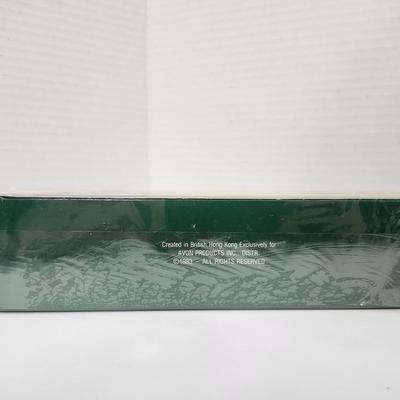 Avon Nature’s Fresh Petite Candle Set Strawberry Fragrance With Holder Vintage Avon