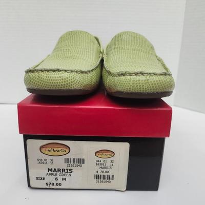 Talbots Marris Apple Green Leather Loafers Womens Size 6 M Slip On Shoes With Box