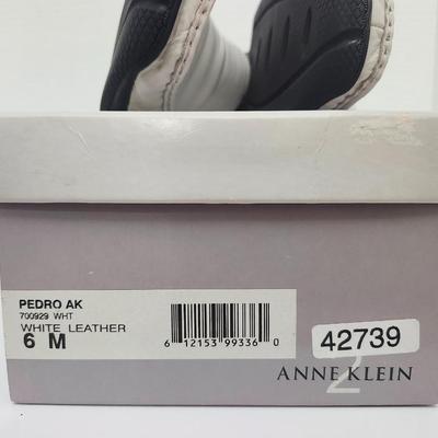 Anne Klein Pedro AK White Leather Slip On Loafers Women Size 6M Classic Comfort Shoes With Box