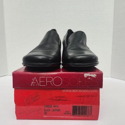 Aerosoles Career Path Black Leather Slip On Heeled Loafers Women Size 8B Classic Work Shoes
