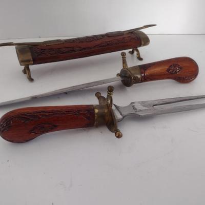 Tabletop Knife and Fork Carving Set