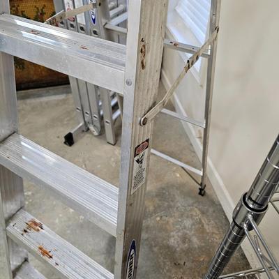 Pair of Werner Aluminum Step/Extension Ladders (G1-JS)