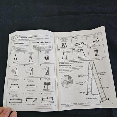 Pair of Werner Aluminum Step/Extension Ladders (G1-JS)