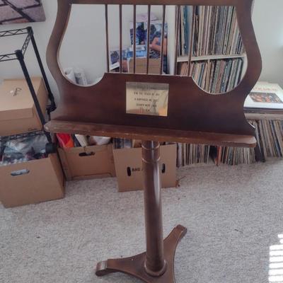 Wood Finish Sheet Music Stand Adjustable Height