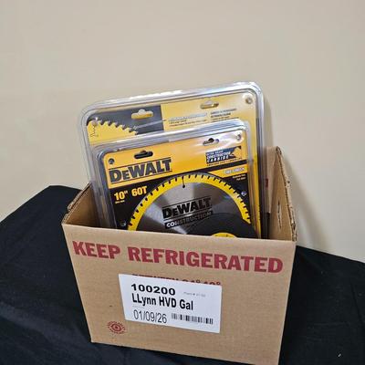 DeWalt NIB 10" & 12" Cutting Blades (G2-JS)