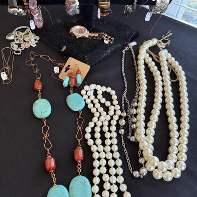 Sale Photo Thumbnail #194