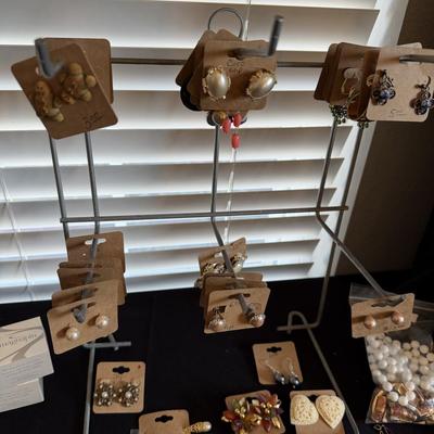 Sale Photo Thumbnail #204