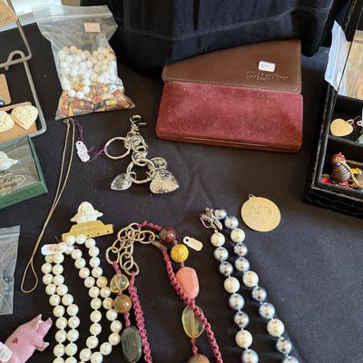 Sale Photo Thumbnail #207