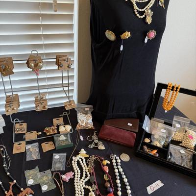 Sale Photo Thumbnail #212