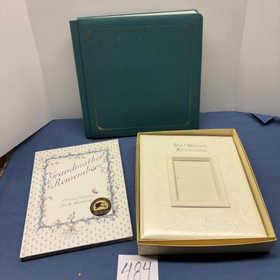 Wedding Book and More