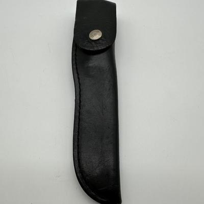 Buck 105 Pathfinder Fixed Blade Hunting Knife – USA – Original Leather Sheath