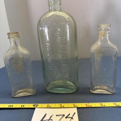 Vintage 1939 14.5 Oz Lydia E. Pinkmans Medicine Clear Glass Bottle