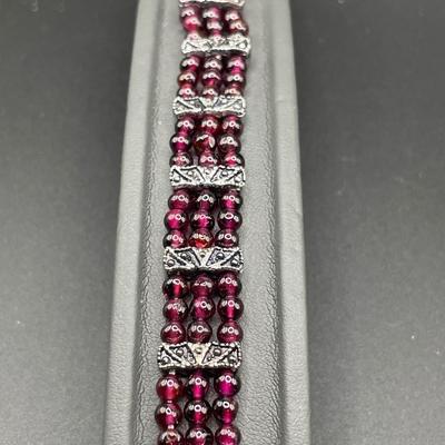 1980s vintage garnet bead watch and bracelet