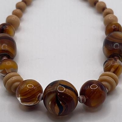 1960’s Tiger eye bead necklace