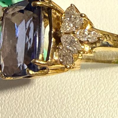 Sale Photo Thumbnail #305