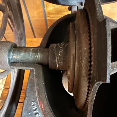 Antique Enterprise Cast Iron Coffee Grinder – Philadelphia, USA