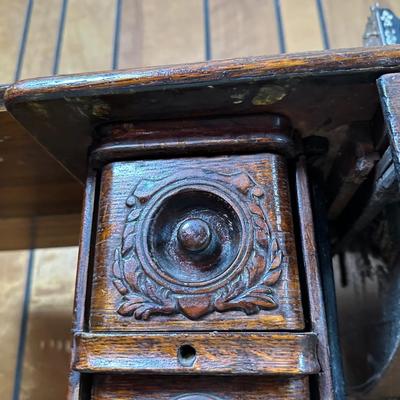 Antique Singer Treadle Sewing Machine w/ Oak Cabinet – Needs Belt