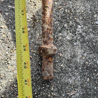 Antique Blacksmith Leg Vise / Post Vise