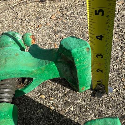 Vintage Blacksmith Post Vise / Leg Vise