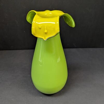 Hand Blown Art Glass Flower Vase