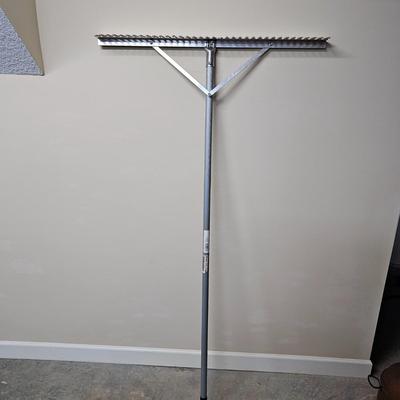 Assortment of Yard & Garden Tools (G2-JS)