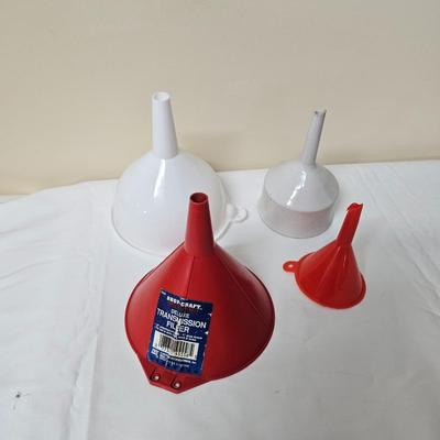 Assortment of Automotive Items (G2-JS)