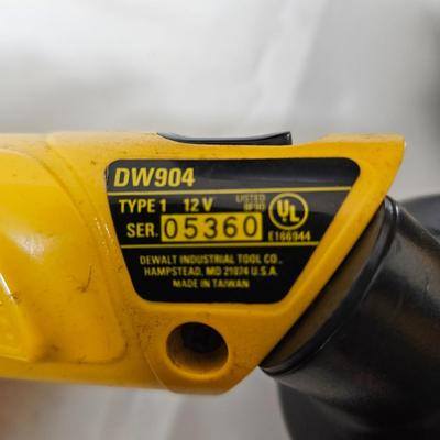 DeWalt Cordless Drill/Flashlight Sets (G2-JS)