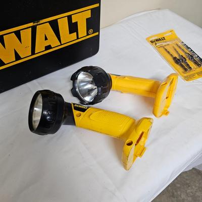 DeWalt Cordless Drill/Flashlight Sets (G2-JS)