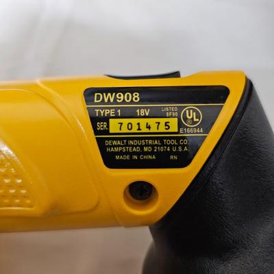 DeWalt Cordless Drill/Flashlight Sets (G2-JS)