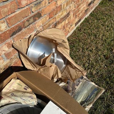 Bayou Classic #8000 80-Qt Aluminum Stockpot w/ Basket & Lid