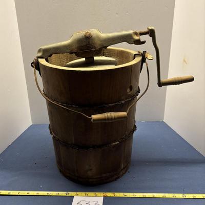 White Mountain Crank Ice Cream Maker