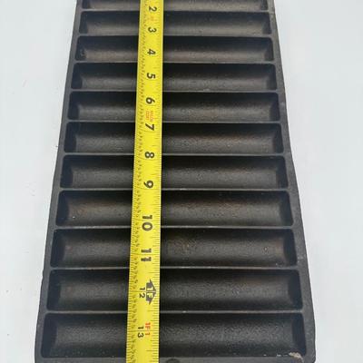 Vintage Griswold Cast Iron Corn Bread Stick Pan #954 – Erie PA USA