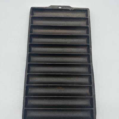 Vintage Griswold Cast Iron Corn Bread Stick Pan #954 – Erie PA USA