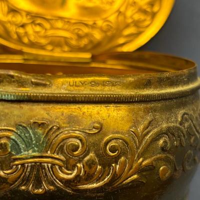 Pozzonis Complexion Powder Tin