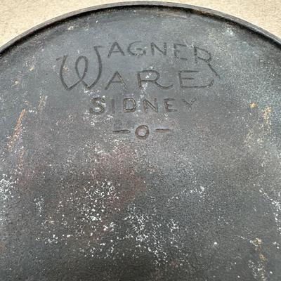 Vintage Wagner Ware Cast Iron Skillet