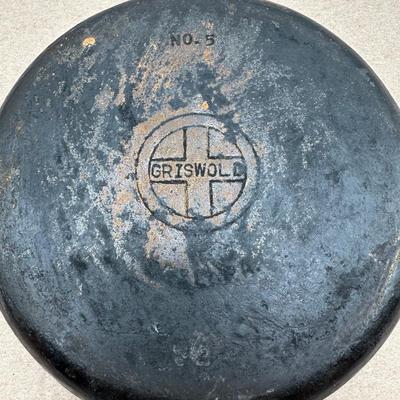 Vintage Griswold No. 5 Cast Iron Skillet – Large Block Logo
