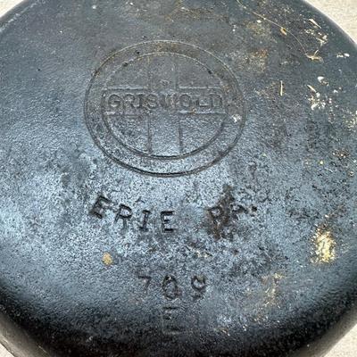 Vintage Griswold No. 3 Cast Iron Skillet – Small Logo, Erie PA