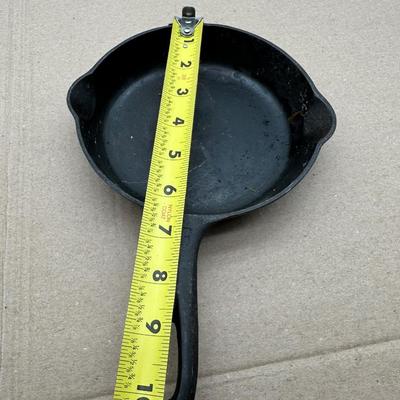 Vintage Griswold No. 3 Cast Iron Skillet – Small Logo, Erie PA