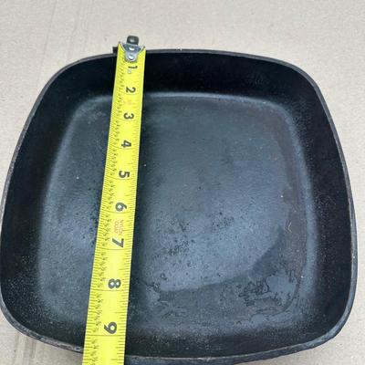 Vintage Wagner Ware Square Cast Iron Skillet No. 8