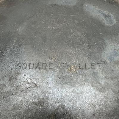 Vintage Wagner Ware Square Cast Iron Skillet No. 8
