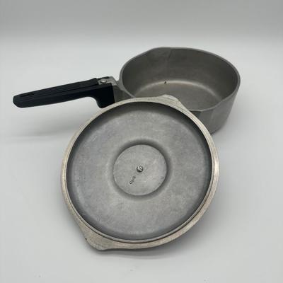 Vintage Magnalite 2-Quart Aluminum Saucepan w/ Lid – USA Made